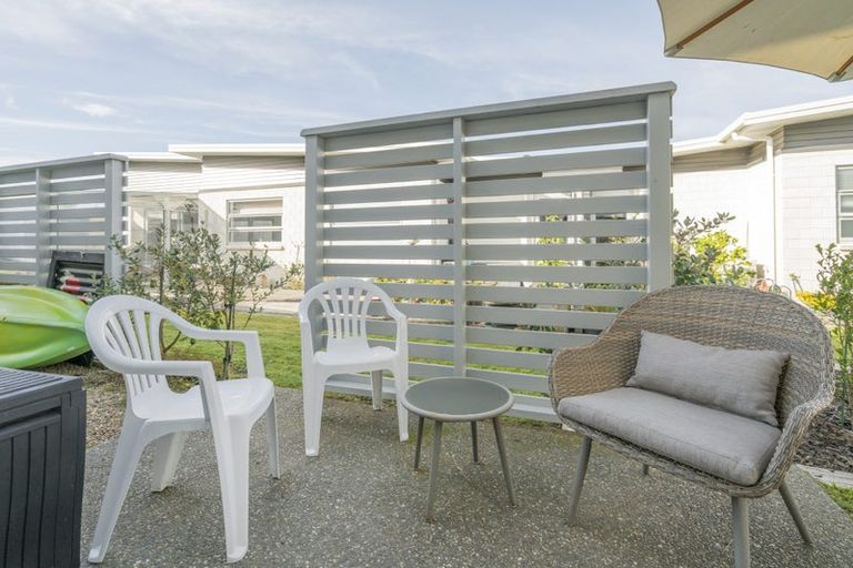 Photo of property in 16 Vanita Drive, Whitianga, 3510