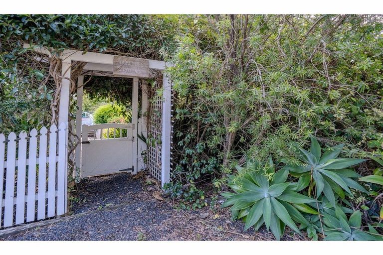 Photo of property in 71d Pa Road, Kerikeri, 0230