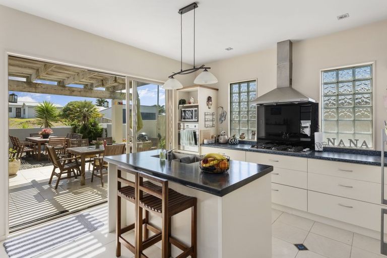 Photo of property in 464 Pukehina Parade, Pukehina, Te Puke, 3189