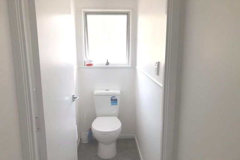 Photo of property in 21 Ranui Avenue, Ranui, Auckland, 0612