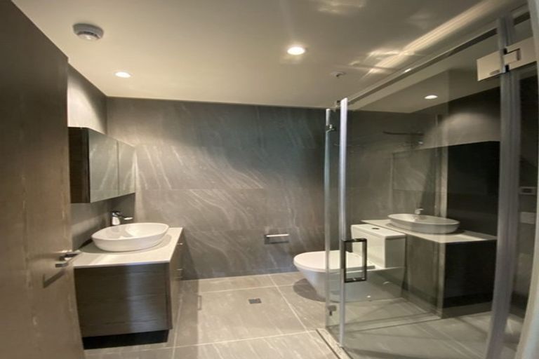 Photo of property in 404/34 Red Oaks Drive, Frankton, Queenstown, 9300