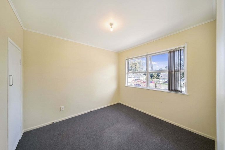 Photo of property in 10 Birch Place, Otara, Auckland, 2023
