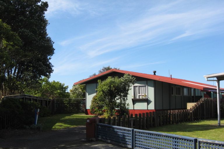 Photo of property in 14 Martin Place, Carters Beach, Westport, 7825