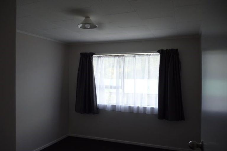 Photo of property in 34 Gemstone Drive, Birchville, Upper Hutt, 5018