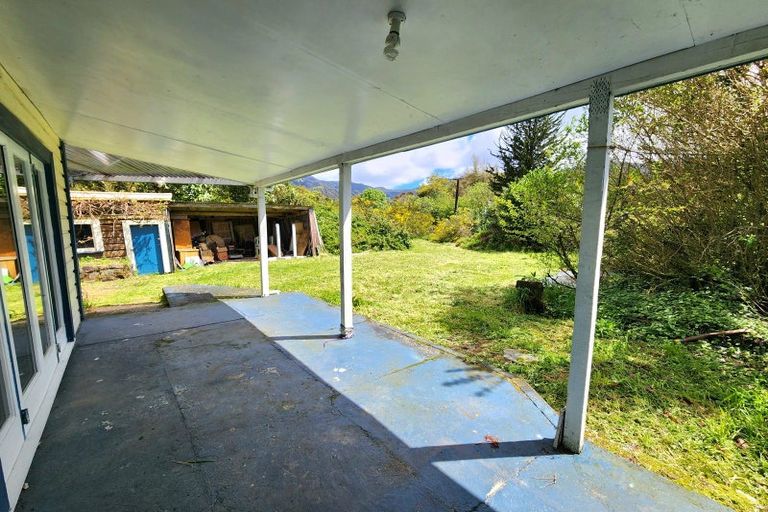 Photo of property in 5 Town Belt South, Blackball, 7804