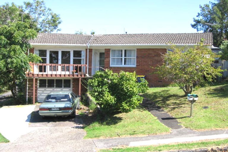 Photo of property in 19 Titchener Street, New Lynn, Auckland, 0600