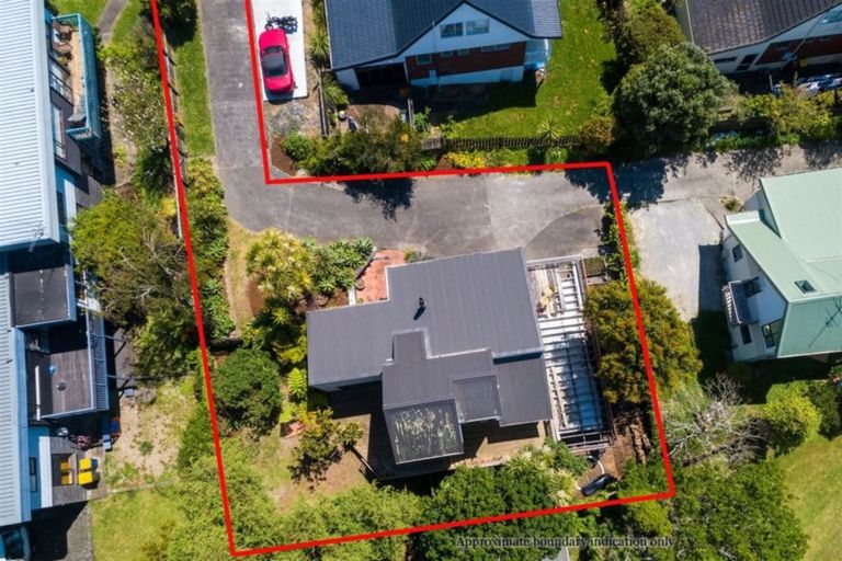 Photo of property in 1/141 Weatherly Road, Torbay, Auckland, 0630