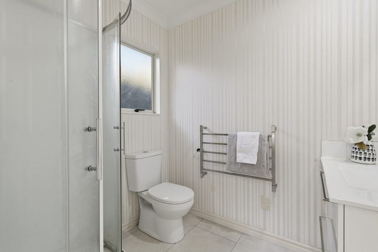 Photo of property in 16a Goods Road, Otumoetai, Tauranga, 3110