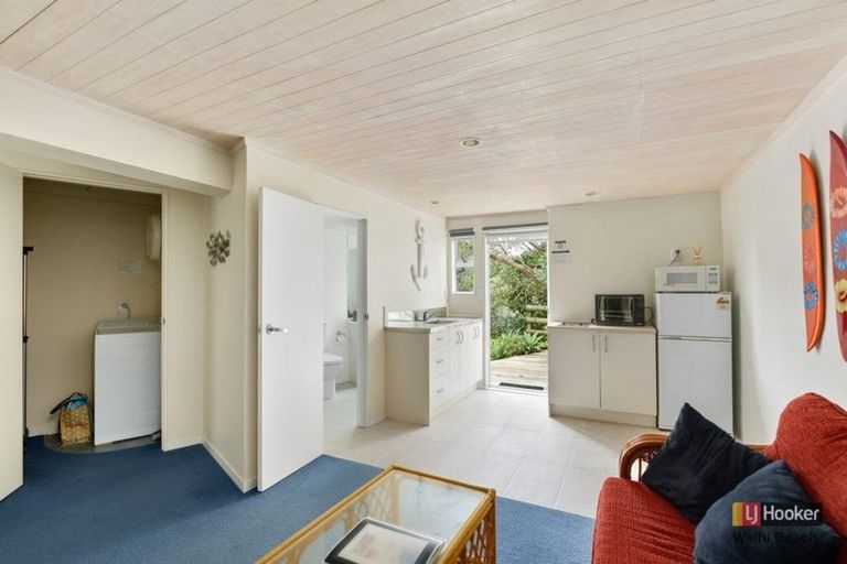 Photo of property in 170 Seaforth Road, Waihi Beach, 3611