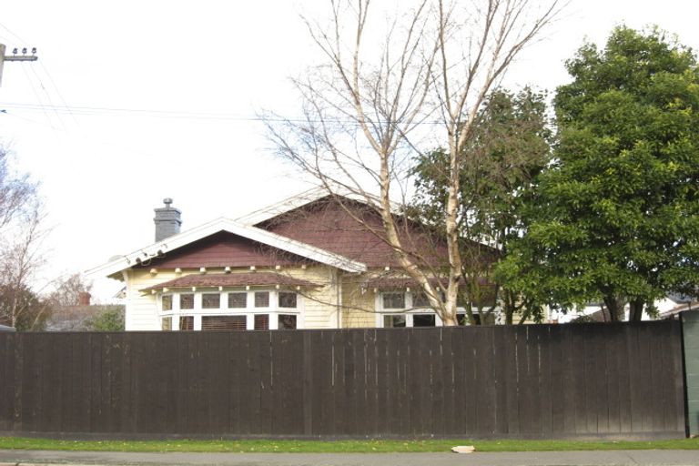 Photo of property in 82 Purchas Street, St Albans, Christchurch, 8014