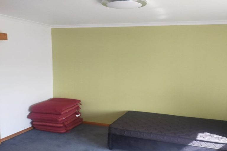 Photo of property in 26 Porterfield Street, Macandrew Bay, Dunedin, 9014