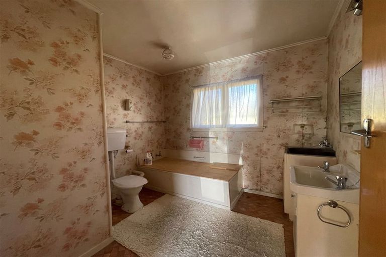 Photo of property in 3/7c Curletts Road, Sockburn, Christchurch, 8042