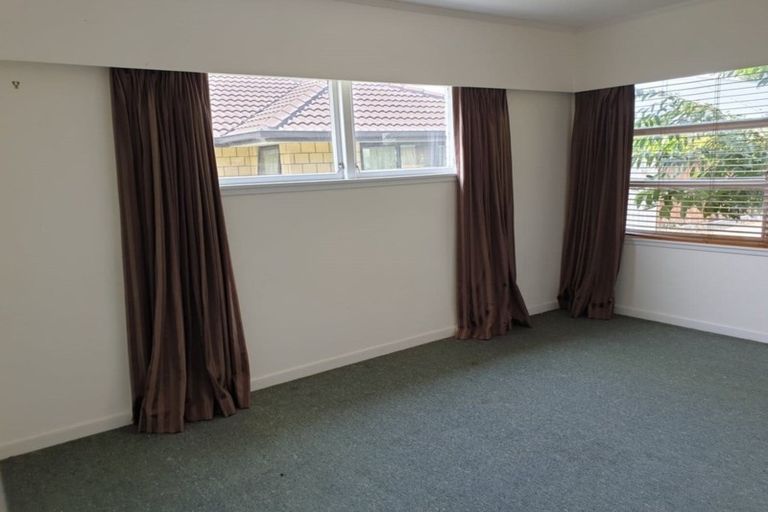 Photo of property in 43d Braid Road, St Andrews, Hamilton, 3200