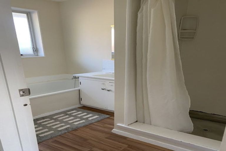 Photo of property in 1/10 Valecrest Avenue, Parklands, Christchurch, 8083