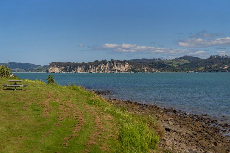 Photo of property in 183 Buffalo Beach Sh25 Road, Whitianga, 3510