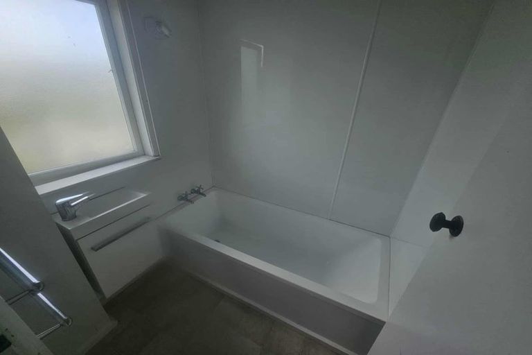 Photo of property in 15 Mahoe Street, Levin, 5510