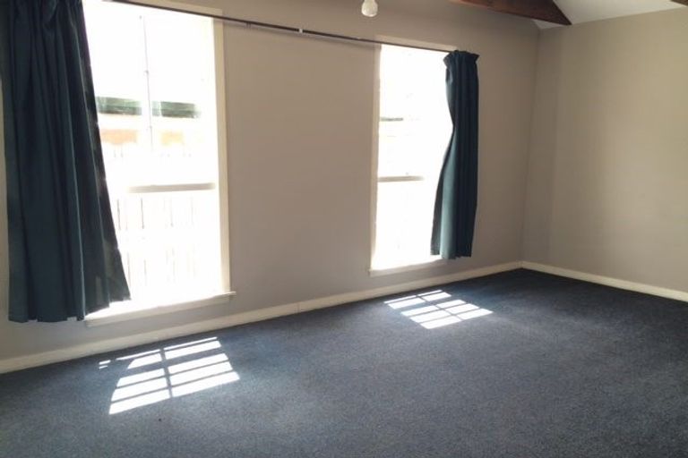 Photo of property in 2/106 Maidstone Road, Ilam, Christchurch, 8041