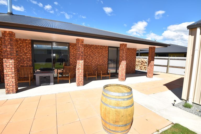 Photo of property in 16a Greenfield Place, Twizel, 7901