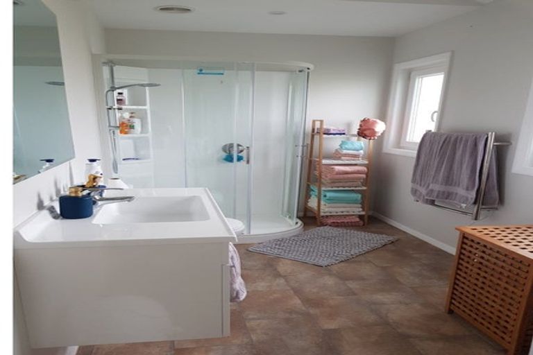 Photo of property in 8 Hukatai Street, Elsdon, Porirua, 5022