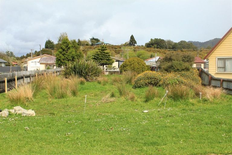 Photo of property in 52 Somerled Avenue, Dunollie, Runanga, 7803