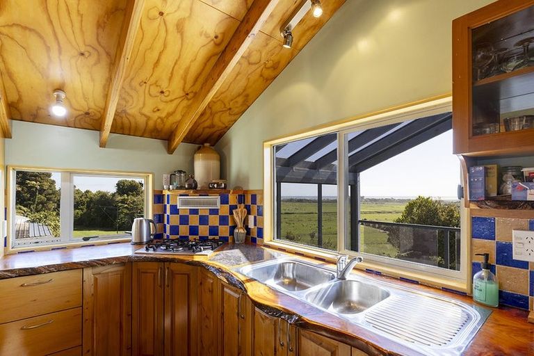 Photo of property in 49 Kongahu Swamp Road, Karamea, 7893