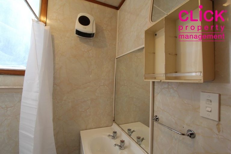 Photo of property in 233 Ravensbourne Road, Ravensbourne, Dunedin, 9022