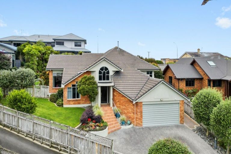 Photo of property in 18 Munro Place, Flagstaff, Hamilton, 3210