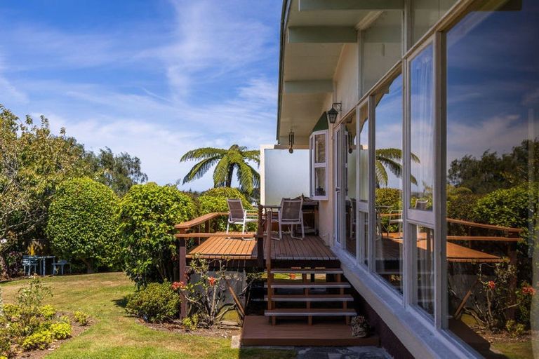 Photo of property in 7 Acton Place, Saint Johns Hill, Whanganui, 4500