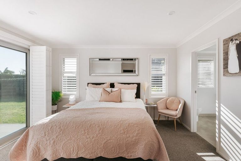 Photo of property in 12b Kayelene Place, Omokoroa, 3114