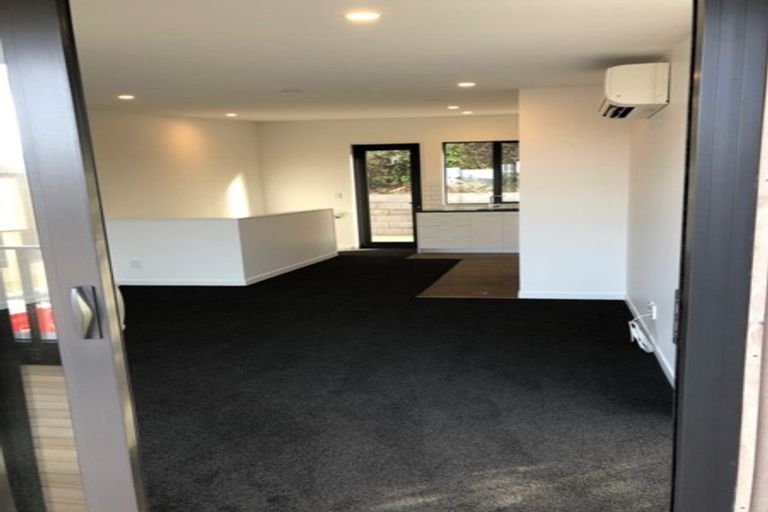 Photo of property in 15/20 Trent Street, Island Bay, Wellington, 6023