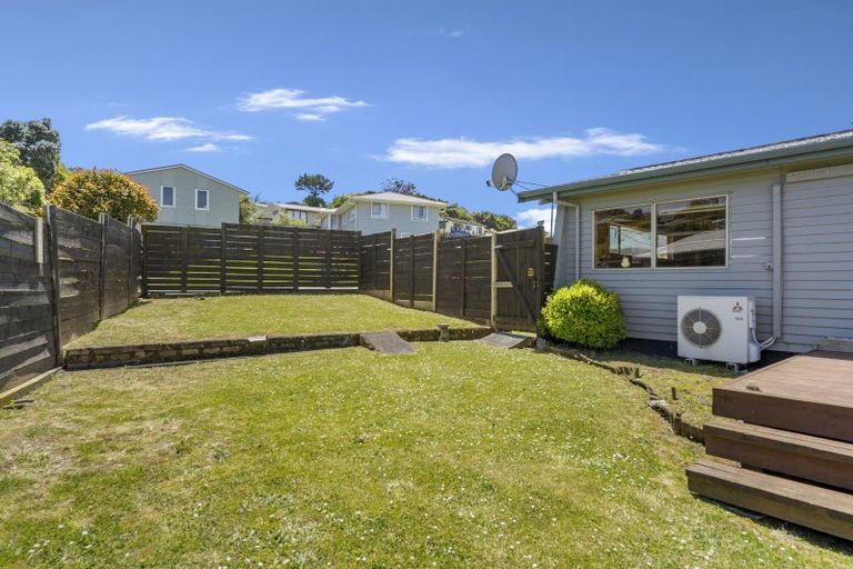 Photo of property in 62 Desert Gold Street, Ascot Park, Porirua, 5024