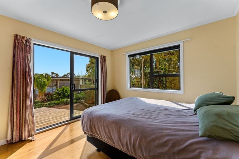 Photo of property in 20 Haywood Lane, Tawharanui Peninsula, Warkworth, 0986