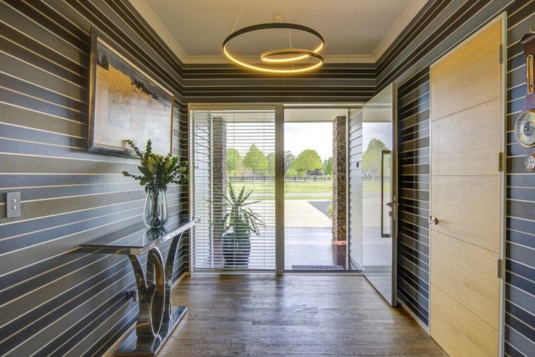 Photo of property in 10 Burntwood Lane, Pegasus, 7612