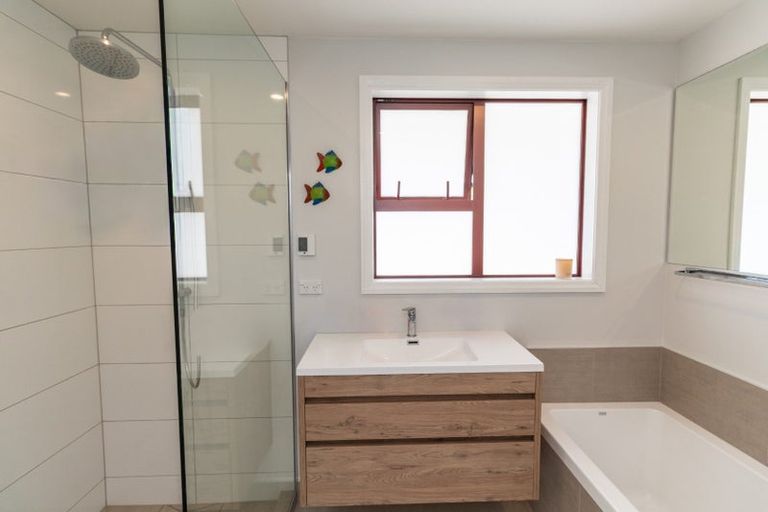 Photo of property in 23a Parkvale Road, Karori, Wellington, 6012