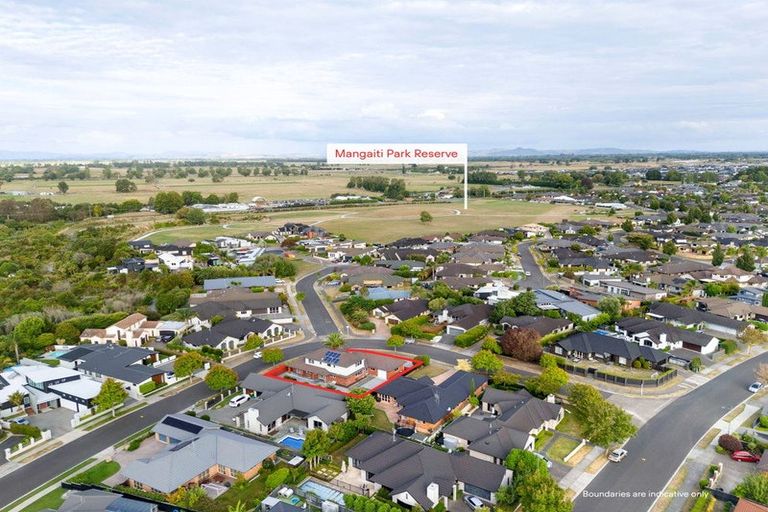 Photo of property in 28 The Esplanade, Huntington, Hamilton, 3210