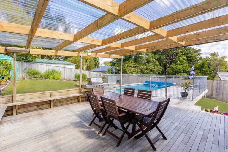 Photo of property in 14 Acacia Road, Torbay, Auckland, 0632