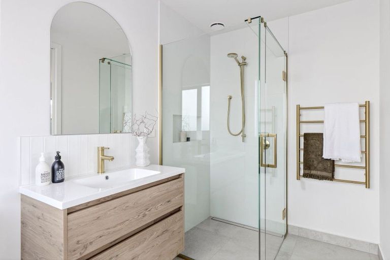 Photo of property in 4 Whakahaumako Road, Leamington, 3495