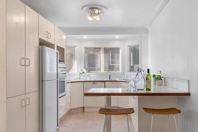 Photo of property in 2/25 Scott Avenue, Mangere Bridge, Auckland, 2022