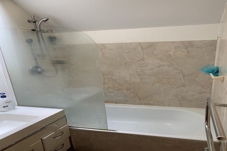 Photo of property in 8/486 Barbadoes Street, Edgeware, Christchurch, 8013