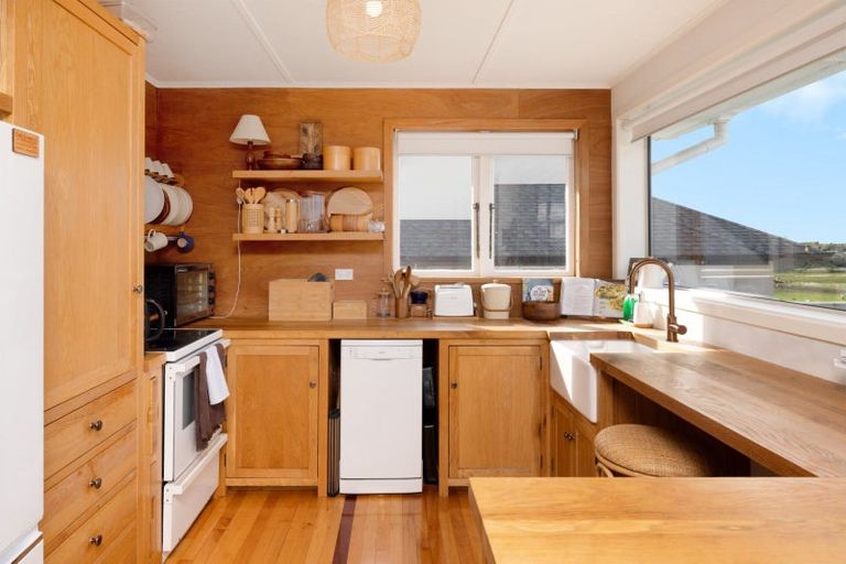 Photo of property in 50c Oxford Street, Te Puke, 3119