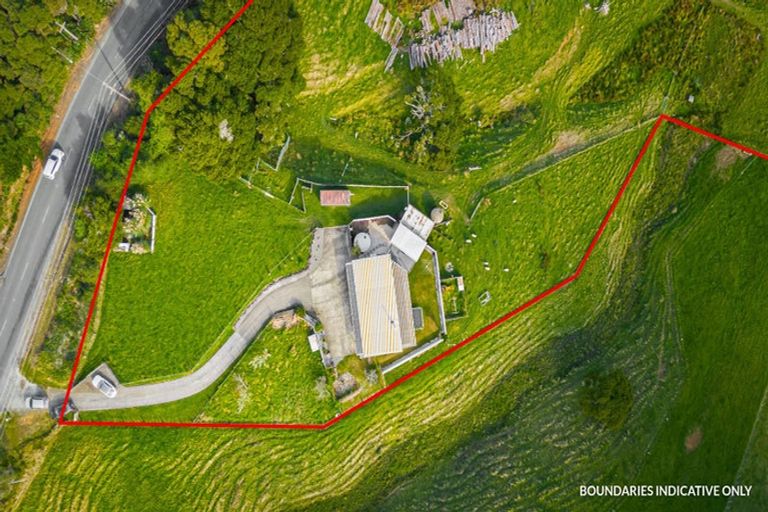 Photo of property in 101 Waikoukou Valley Road, Waimauku, 0882