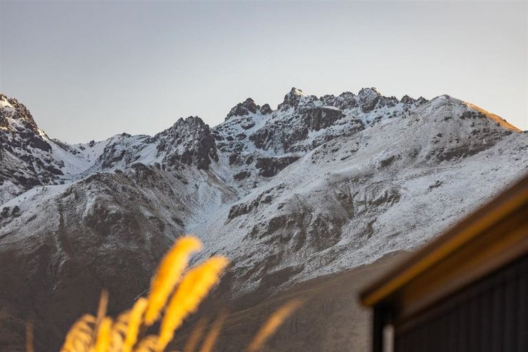 Photo of property in 3 Polperro Court, Jacks Point, Queenstown, 9371