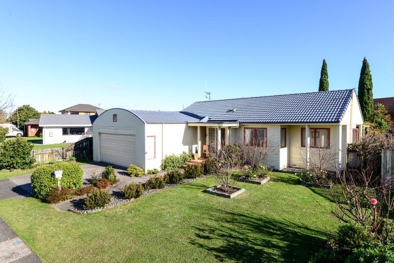 Photo of property in 18 Moreland Avenue, Pukete, Hamilton, 3200