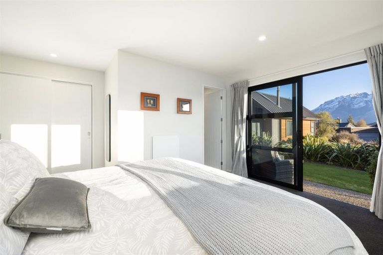 Photo of property in 3 Polperro Court, Jacks Point, Queenstown, 9371
