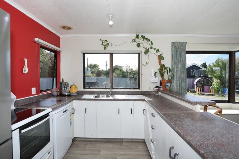 Photo of property in 11a Harris Street, Marton, 4710