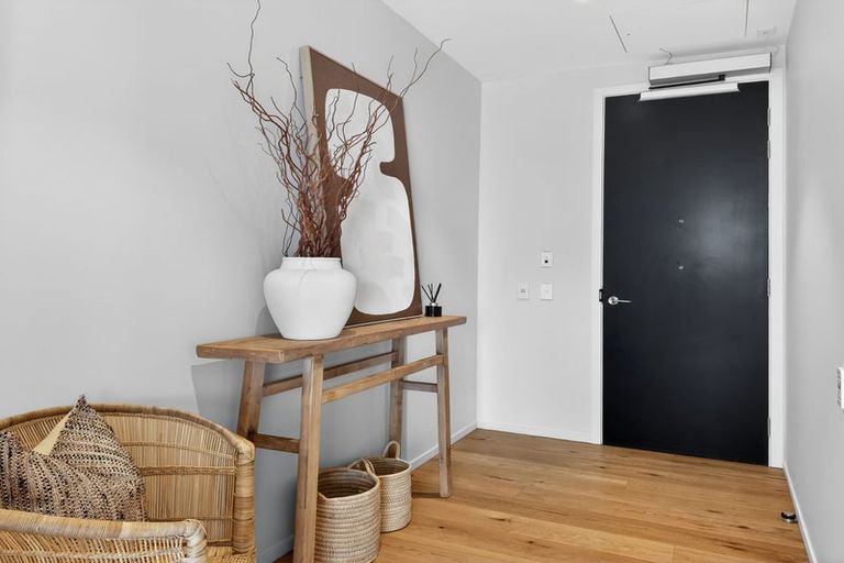 Photo of property in 501/64 Kilmore Street, Christchurch Central, Christchurch, 8013