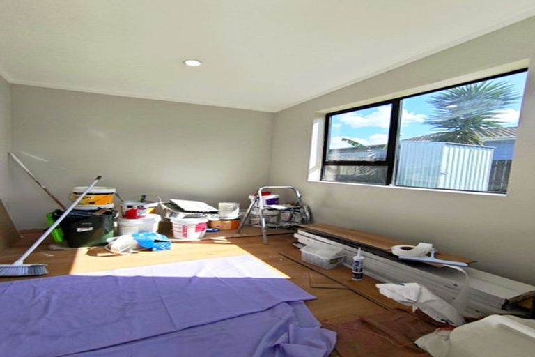 Photo of property in 2/4 Martha Lane, Weymouth, Auckland, 2103