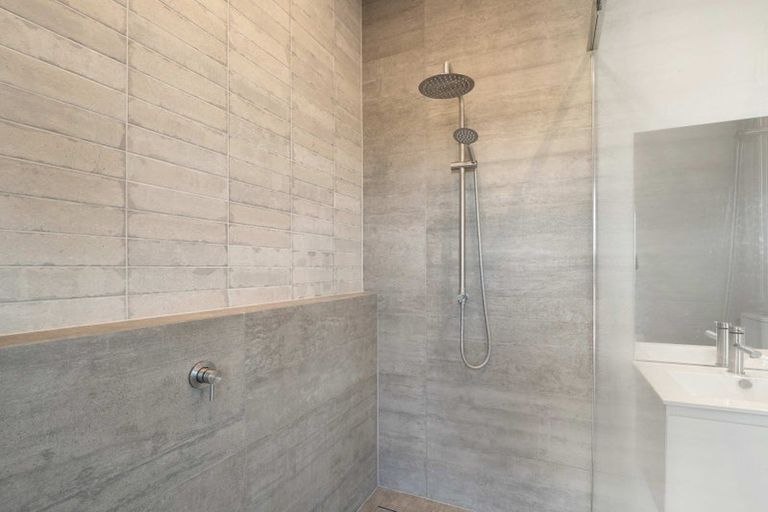 Photo of property in 2 Rangeview Rise, Foxton Beach, Foxton, 4815