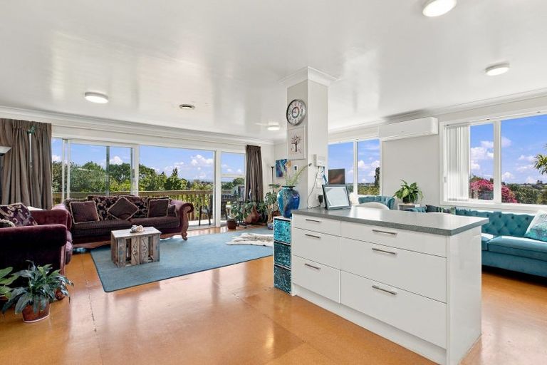 Photo of property in 4 Margaret Road, Bellevue, Tauranga, 3110