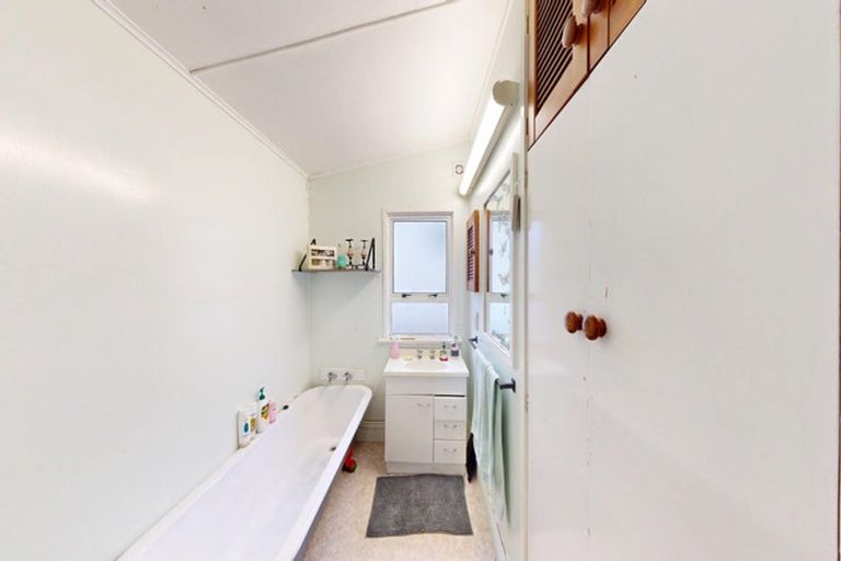 Photo of property in 80 Niblett Street, Whanganui, 4500